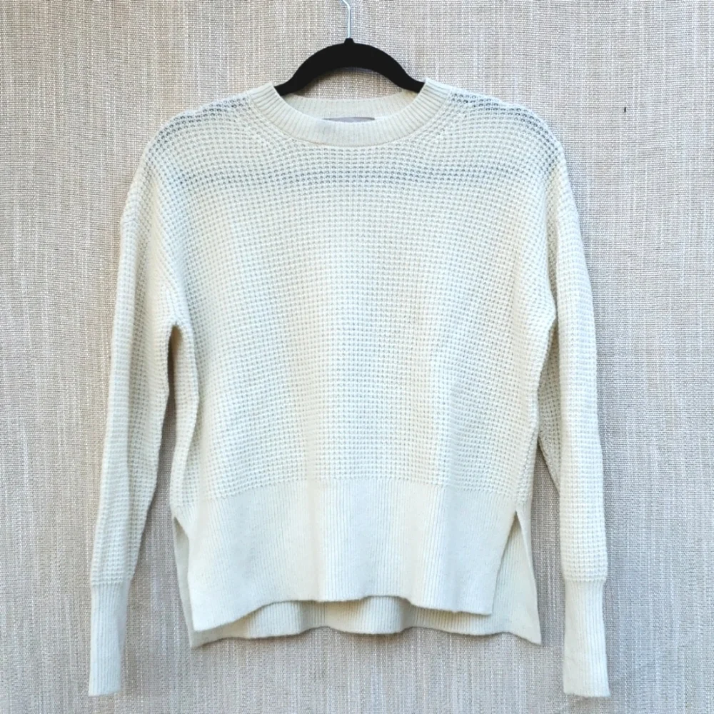 Everlane Cashmere Waffle Knit Sweater - Picture 4 of 12